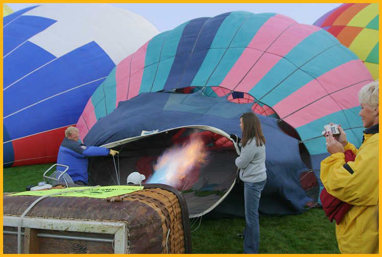 Hot Inflation of Heavenly Ride