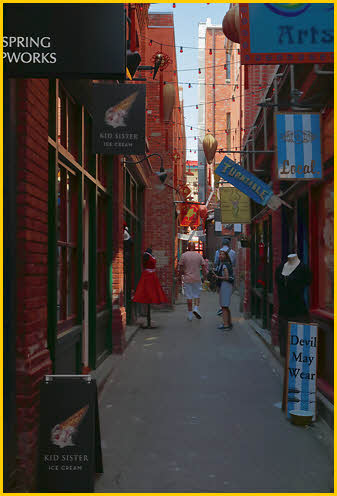 Fan Tan Alley