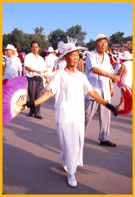 Beiling Park Dancers 6AM