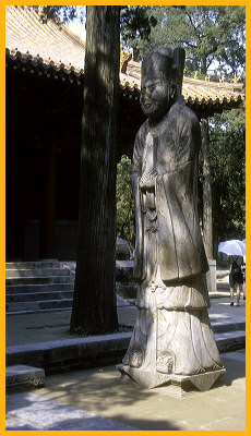 Statue of Confucius