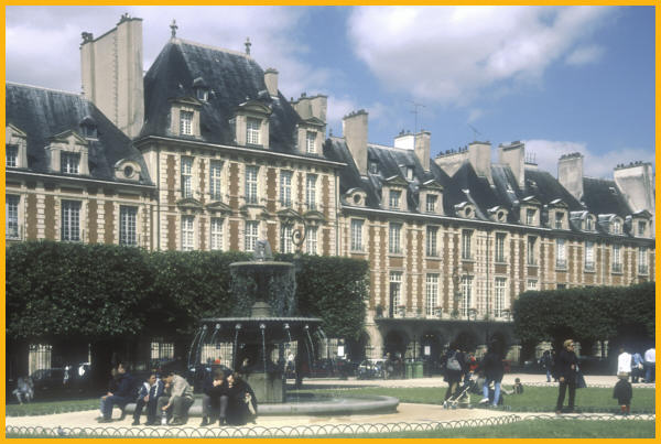 Place des Vosges