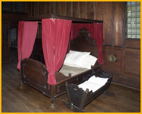 Canopied Bed and Cradle