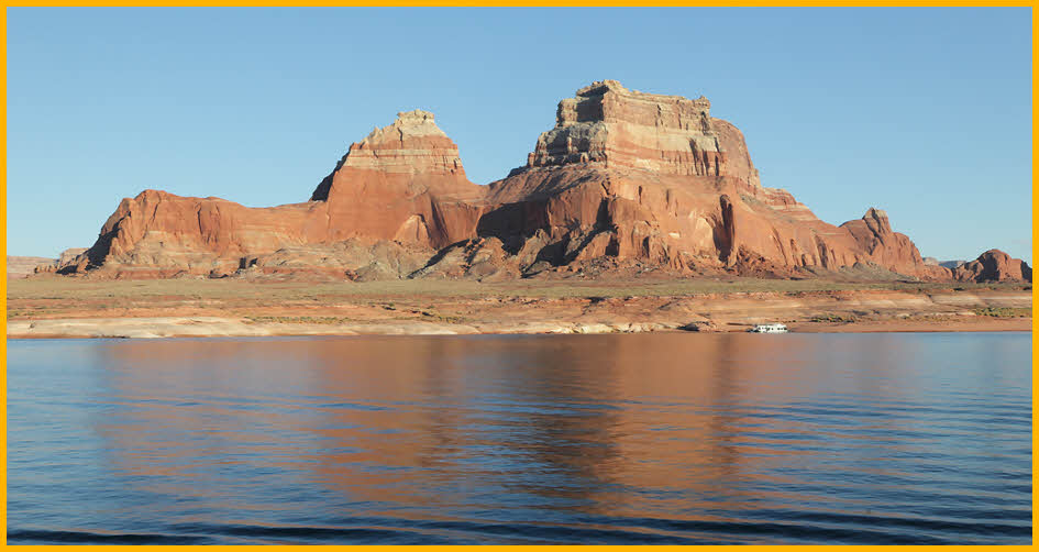 Lake Powell Shoreline