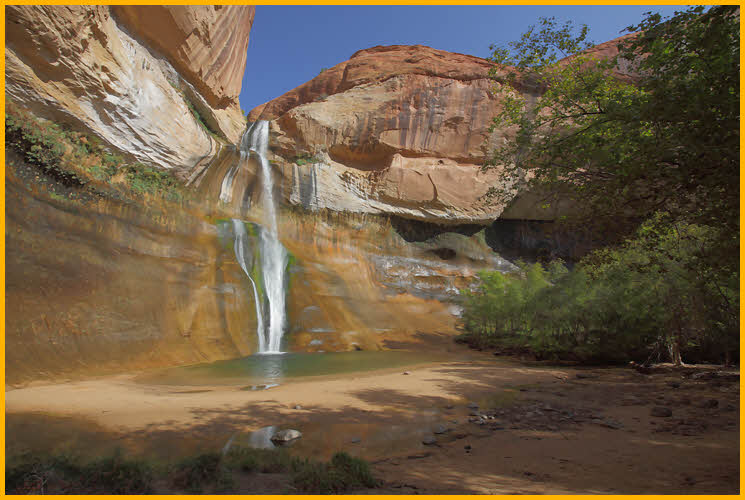 Lower Calf Creek Falls