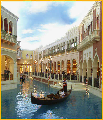 Canal and Gondolelier