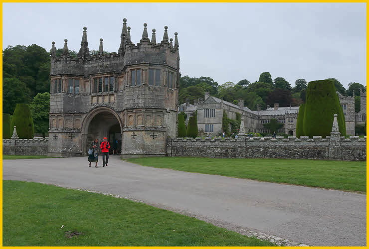 Approaching Lanhydrock