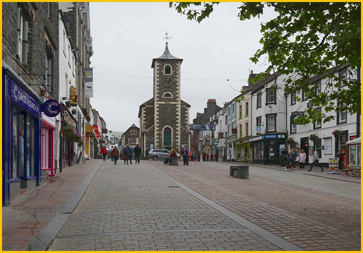 Market Square and Moot Hall
