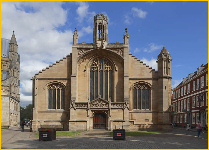 St Michael le Belfry