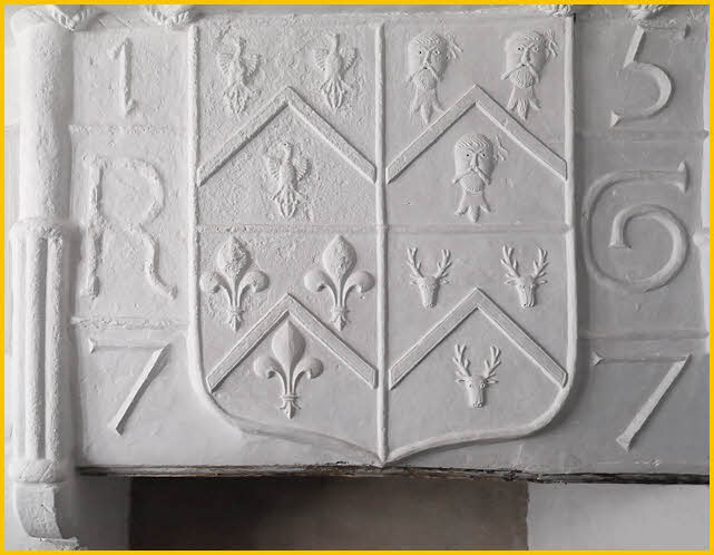 Plasterwork in Robert Wynns Bedchamber